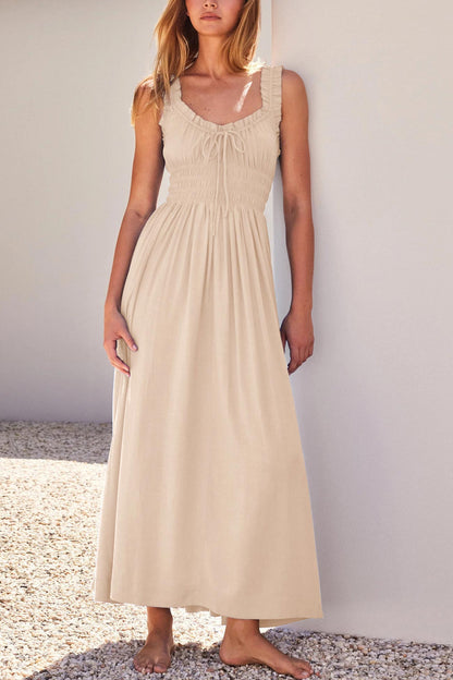 LP | V-neck midi dress with smocked workmanship