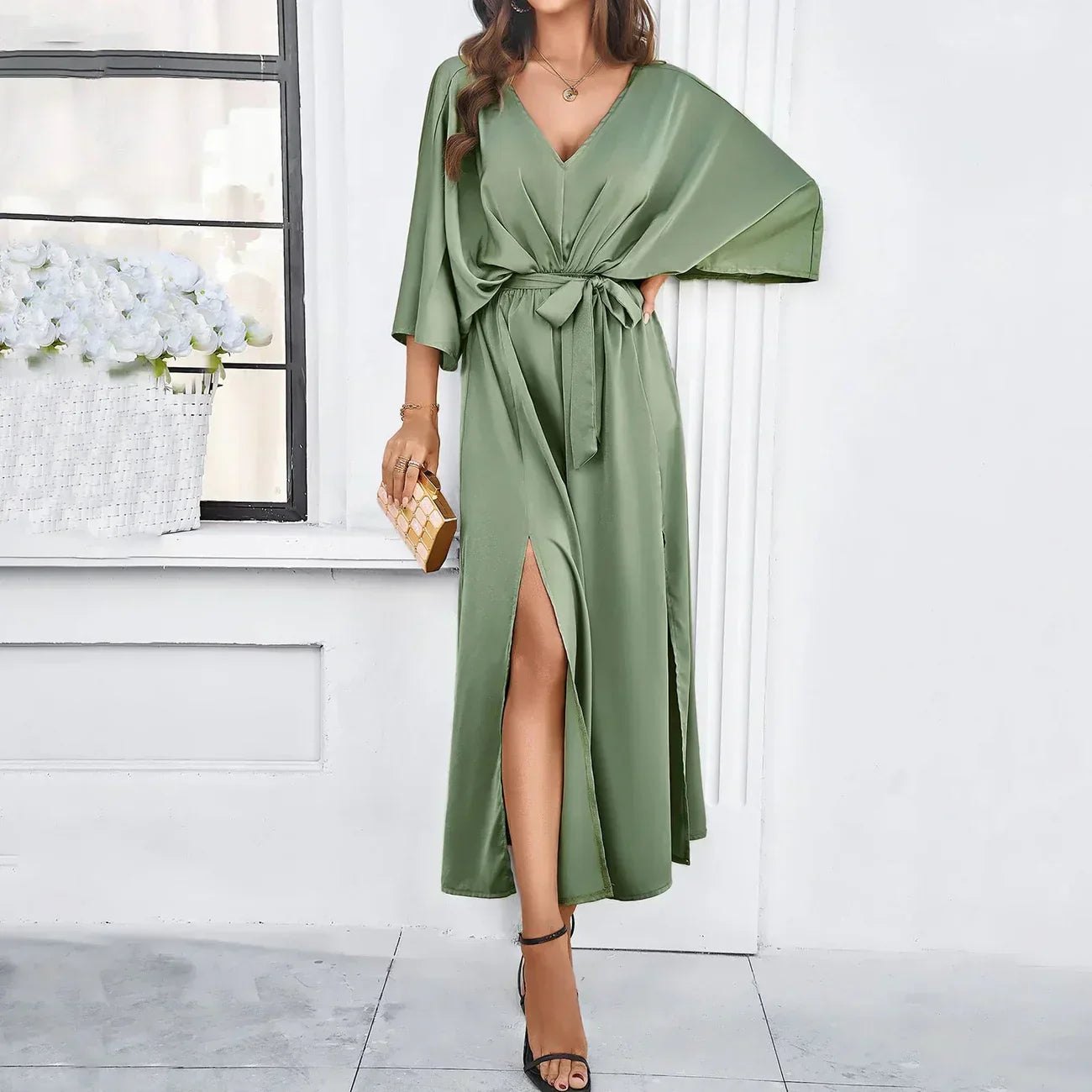 LP | Maxi elegant satin dress