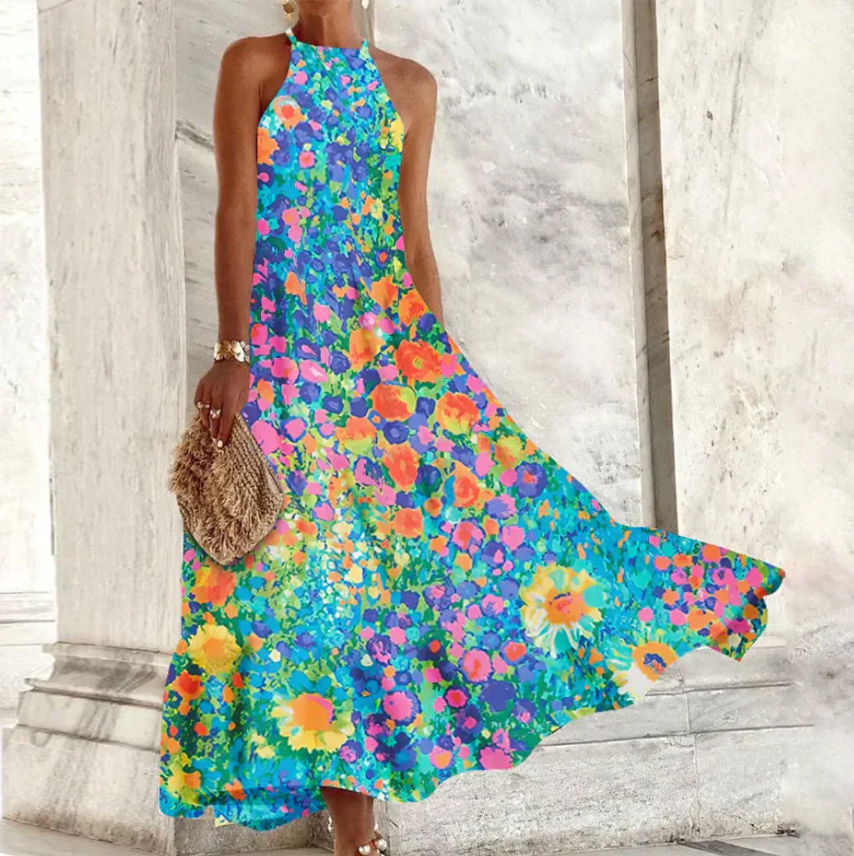 LP | Sleeveless dress with maxi-strap