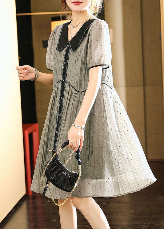 Mc | Grey dress with vintage-style ruffled collar.