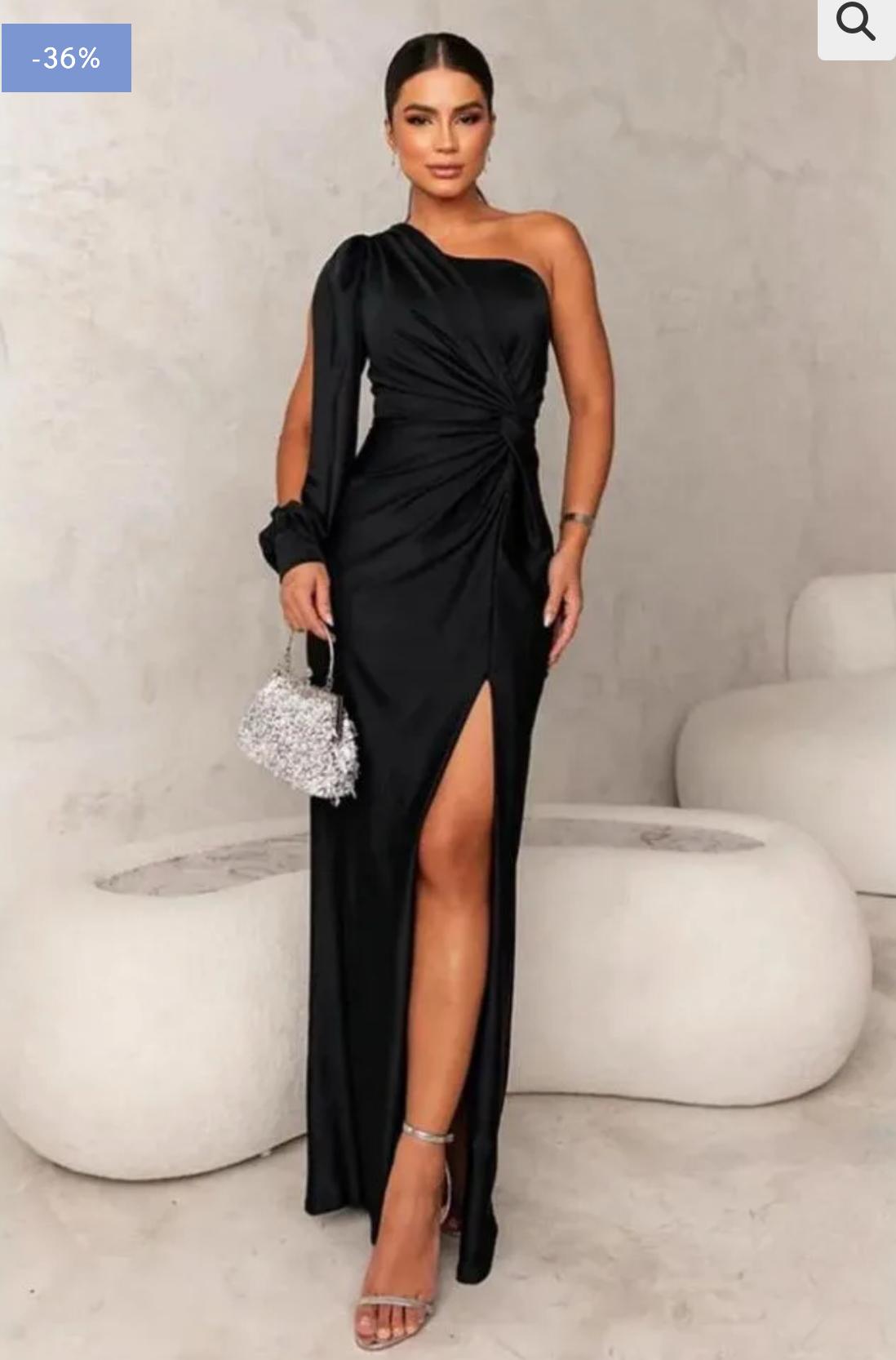 The dress that emphasizes your silhouette