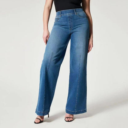Women's denim jeans with wide leg