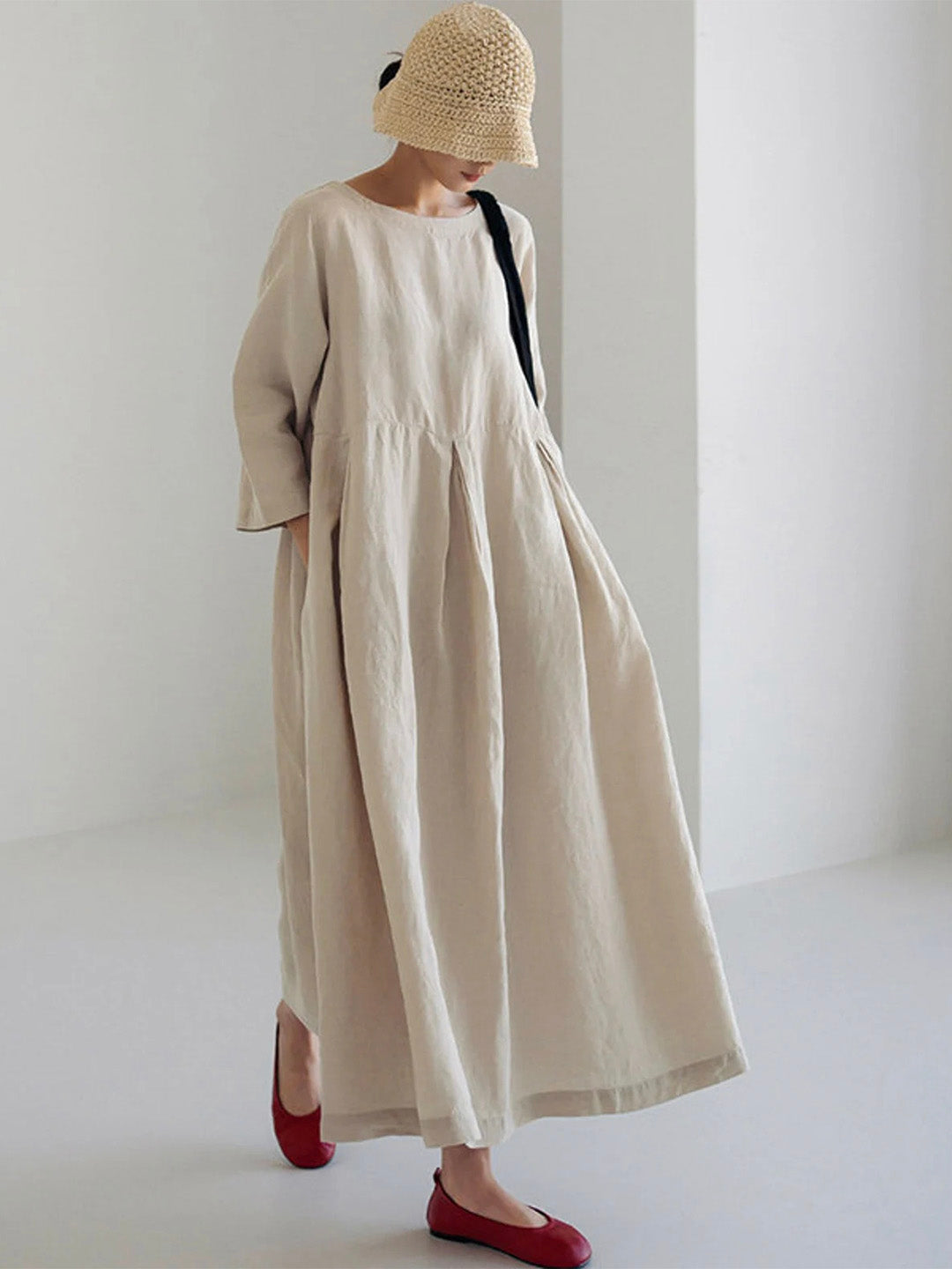 LP | Wide dress with slit pockets