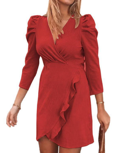 LP | Mini dress with puff sleeves and ruffle neckline