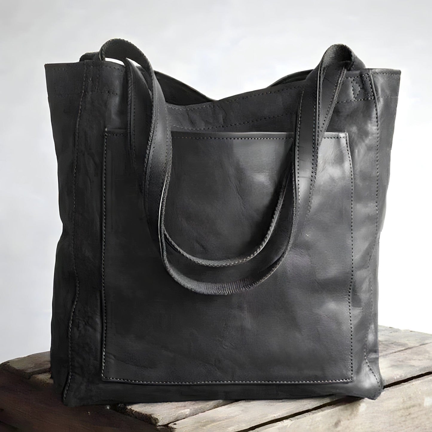 LP | Vintage Leather Bag