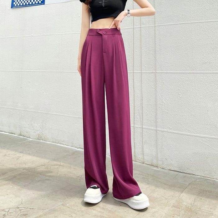 Wide trouser legs