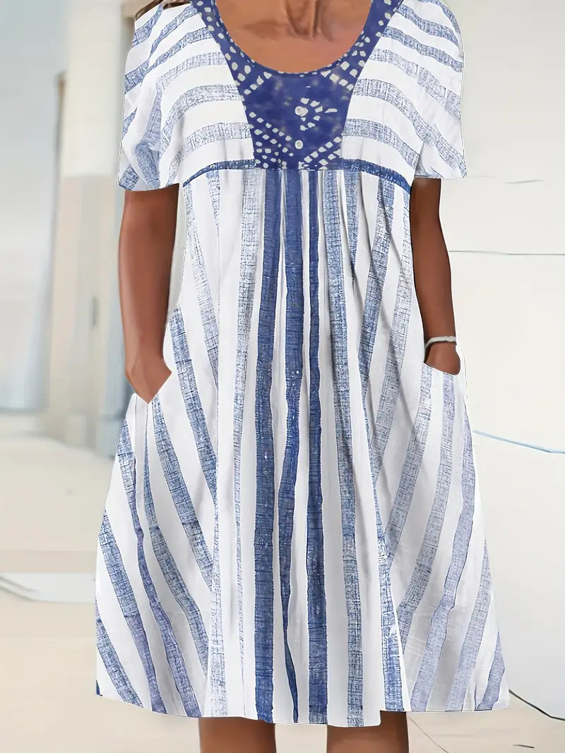 Mc | Short-sleeved dress with striped print.