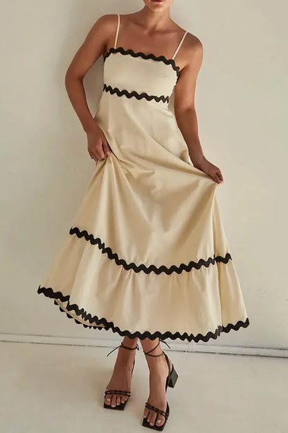 Strapless dress with zipper