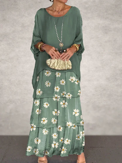 LP | Elegant long dress with plunging neckline