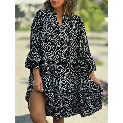 LP | Loose fit dress with v-neck and print