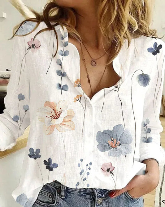 LP | cozy T-shirt with botanical flowers