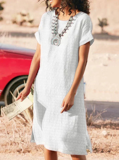 Mc | Summer midi dress with round neckline and short sleeves