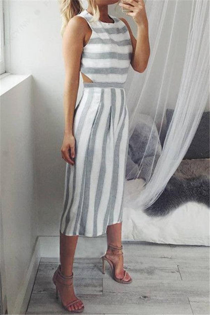 Casual striped jumpsuit with wide legs