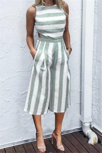 Casual striped jumpsuit with wide legs