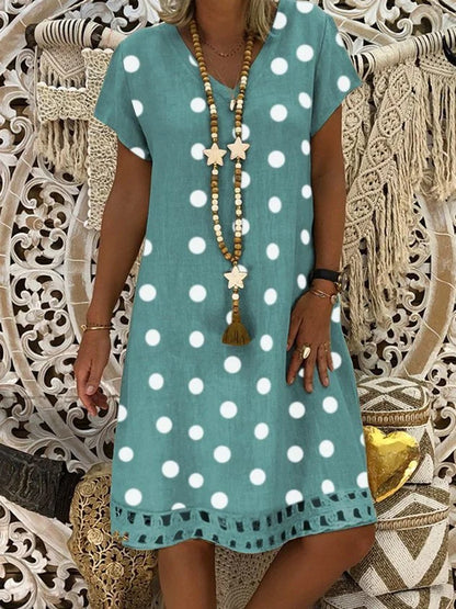 LP | V-neck summer dress with polka dots