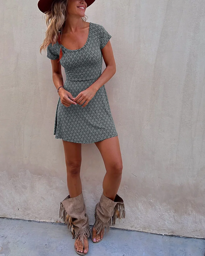 LP | Georgia Elegant and tailored winter dress