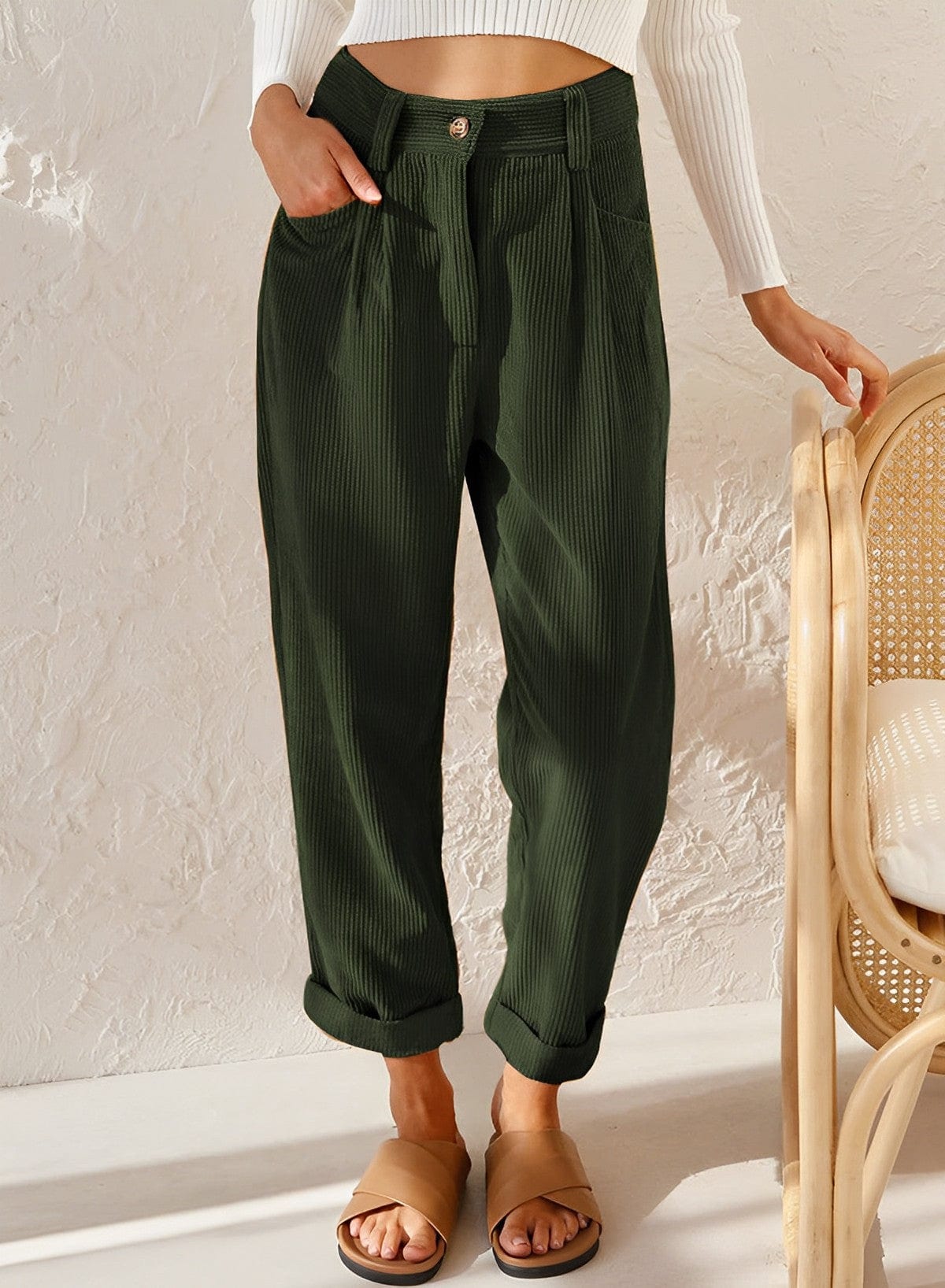 LP | Fashionable corduroy pants