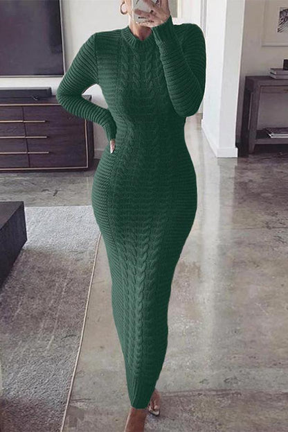 Long-sleeved twisted wool sweater