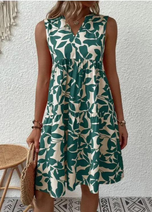 LD | Elegant summer dress with V-neck and feminine silhouette