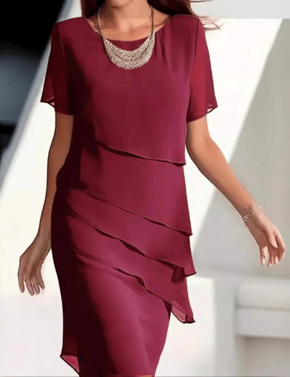 LD | Elegant layered dress for casual days