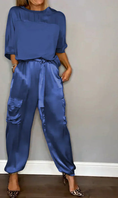 Two-piece set with one-color satin top and pants for ladies