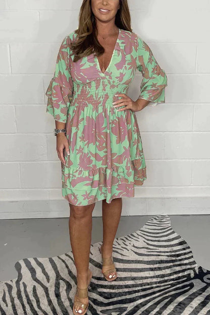 LP | V-neck swing dress