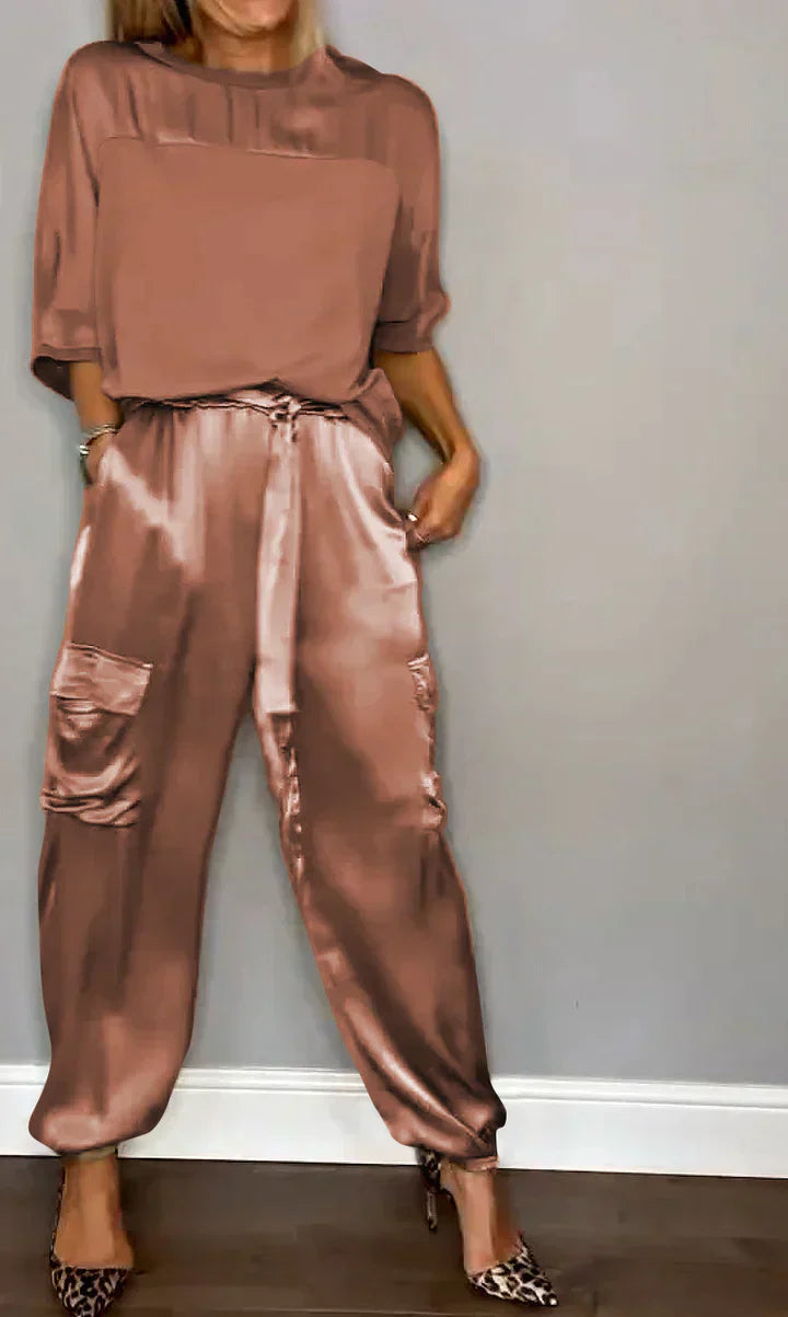 Two-piece set with one-color satin top and pants for ladies