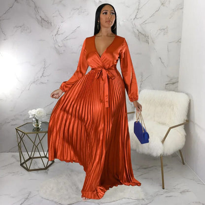 LP | One-color casual dress with long sleeves