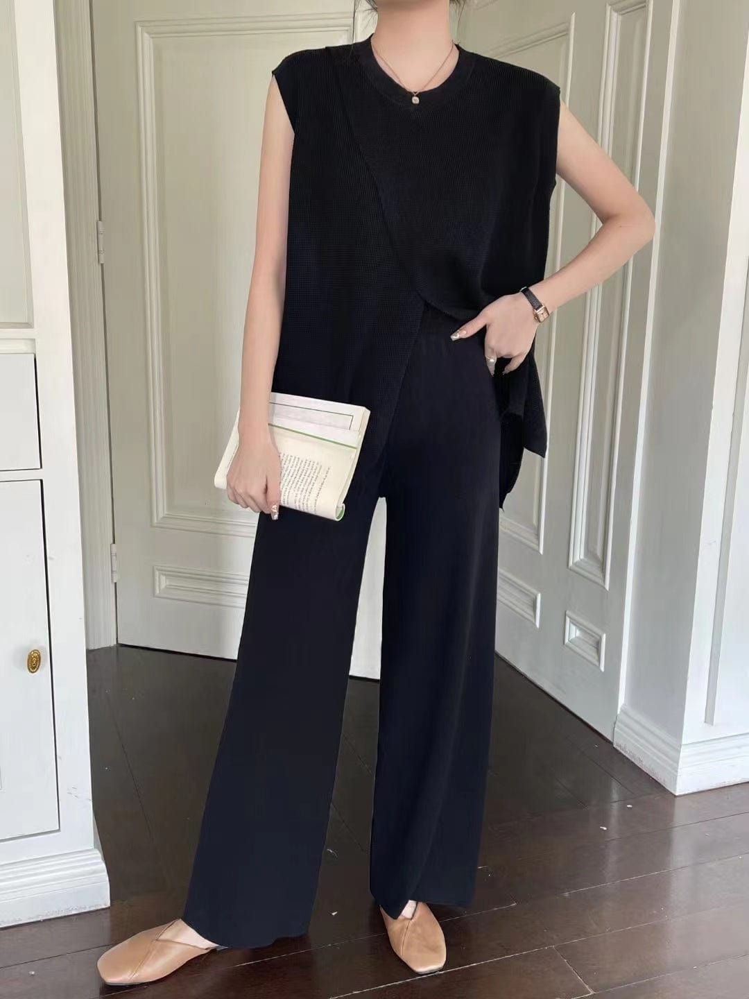 LP | Two-piece mod jumpsuit with slimming effect