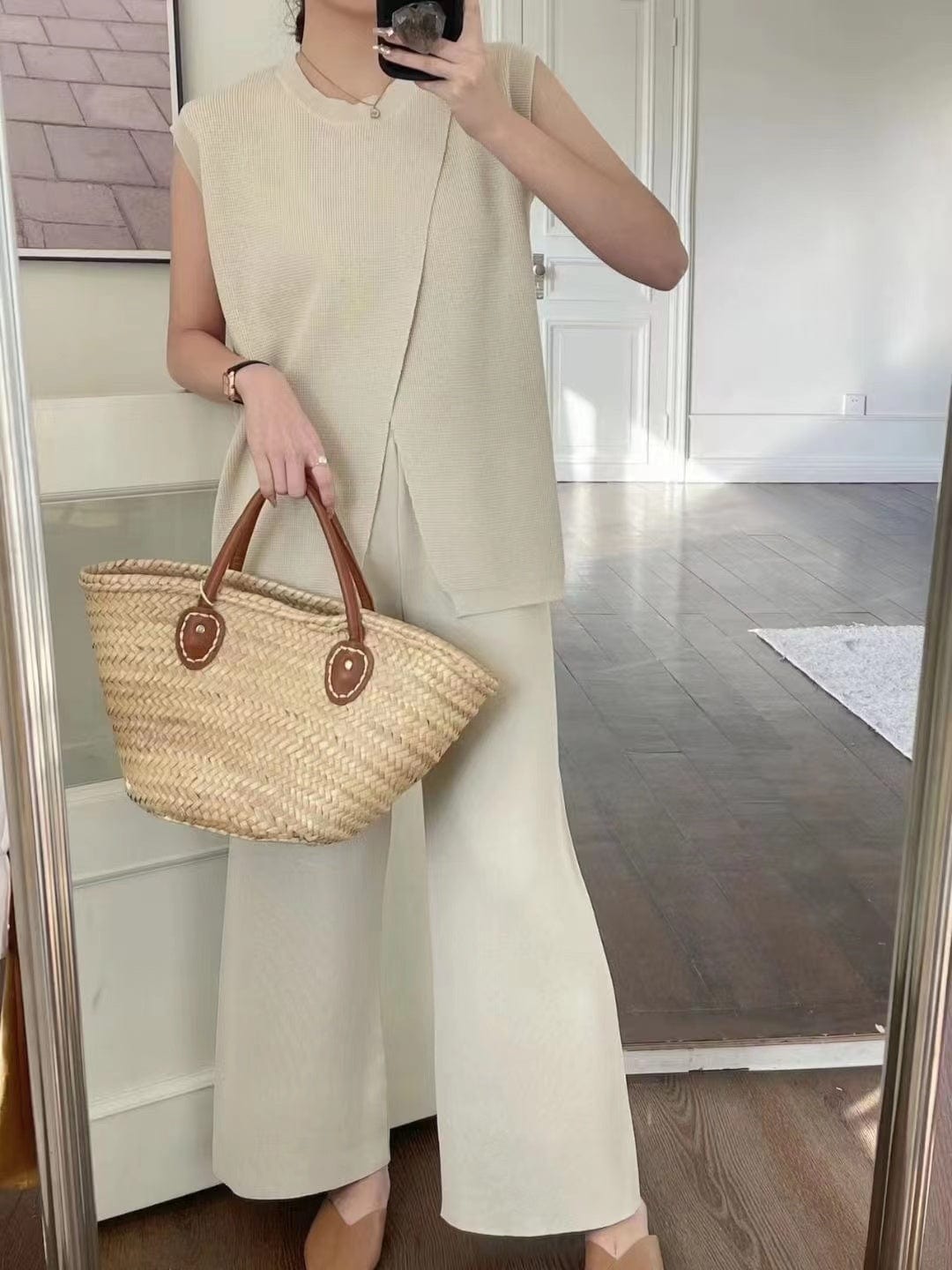 LP | Two-piece mod jumpsuit with slimming effect