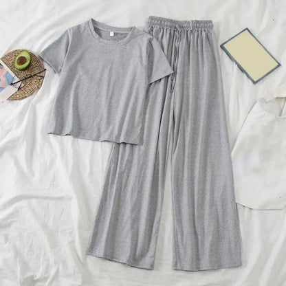 LP and MW pants | with round neckline