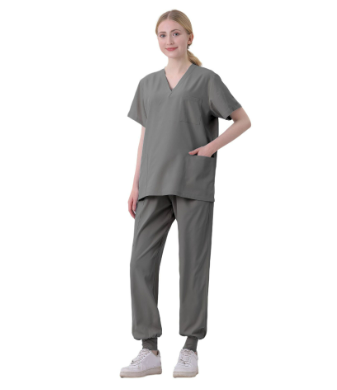 LP | Diamond Elegant and tailored winter dress