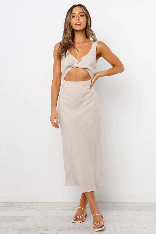 Midi dress in wrap style.