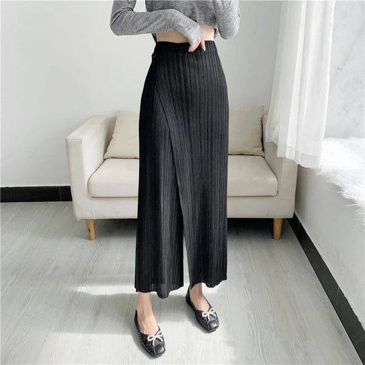 LP | Straight pants with pleats