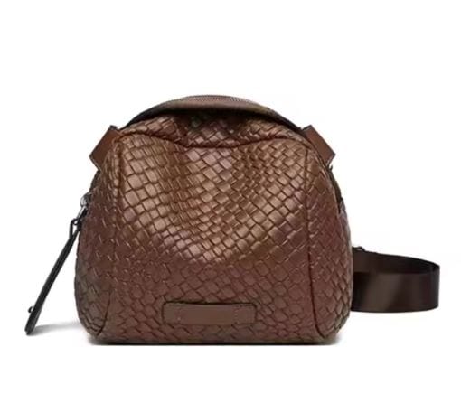 LP | Shoulder bag with woven pattern 2024