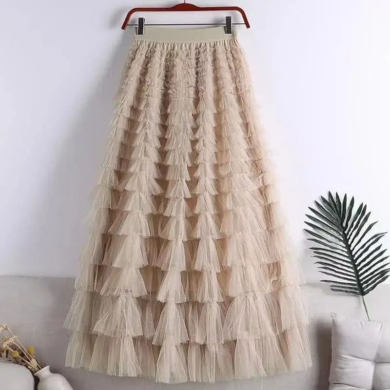 LP | Maxi skirt with ruffles and tulle