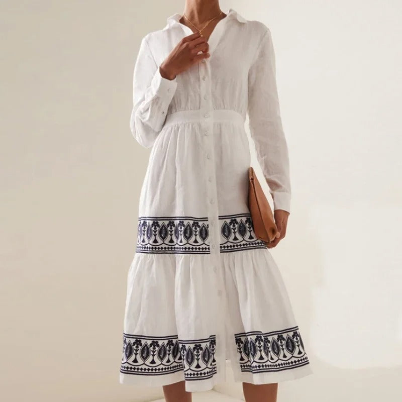 Mc | Elegant dress with long sleeves.